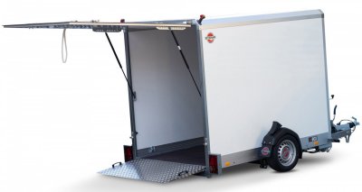 stema-wom-xt-1300-kg-251x153-absenkanhaenger-mit-koffer-tn.jpg stema-wom-xt-1300-kg-251x153-absenkanhaenger-mit-koffer-tn.jpg